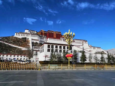 【西藏01線】拉薩布達拉宮、扎基寺、八廓街、林芝卡定溝、魯朗林海、藏族家訪、羊卓雍措三飛6/7天